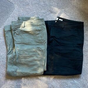 a new day. Pair of wide leg slacks - Black and Green. Size 18